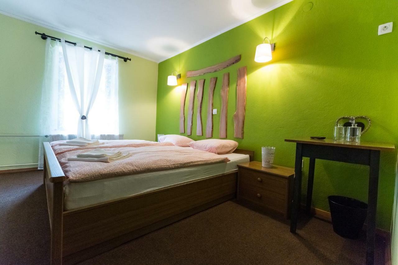 Rooms Malina Blejska Dobrava Extérieur photo
