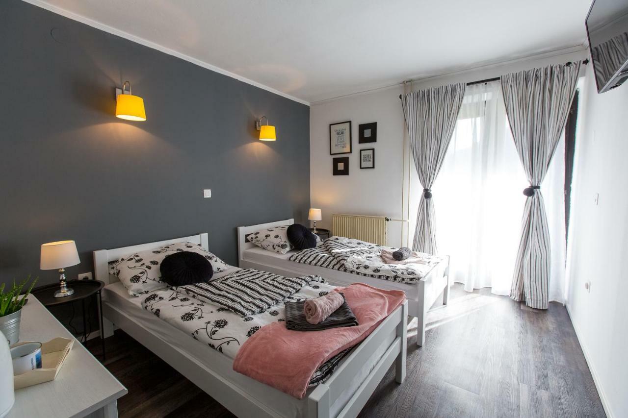 Rooms Malina Blejska Dobrava Extérieur photo
